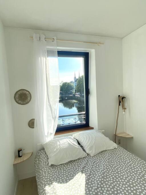 Apartamento Quimper: T3 avec vue cathédrale proche gare Exterior foto